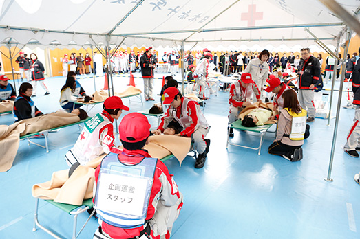 Experience Real Learning by Participating in Red Cross Rescue Training.